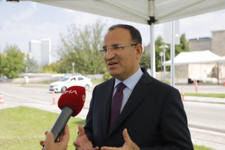 Bozdağ: 'Sığınağa inersek vatandaş meydana &ccedil;ıkmaz' diye d&uuml;ş&uuml;nd&uuml;m