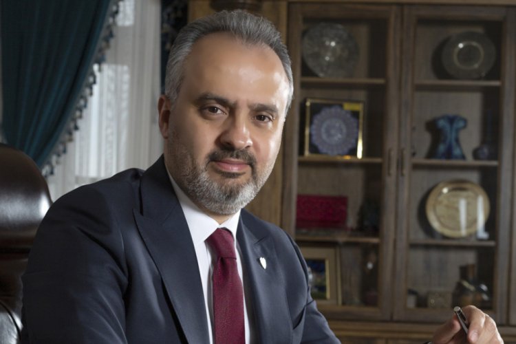 Bursa B&uuml;y&uuml;kşehir Belediye Başkanı Aktaş'tan 15 Temmuz videosu