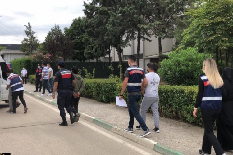 Bursa'da DEAŞ'a y&ouml;nelik operasyonda 4 ş&uuml;pheli g&ouml;zaltında