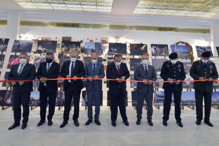 Bursa'da duygusal 15 Temmuz anma t&ouml;reni