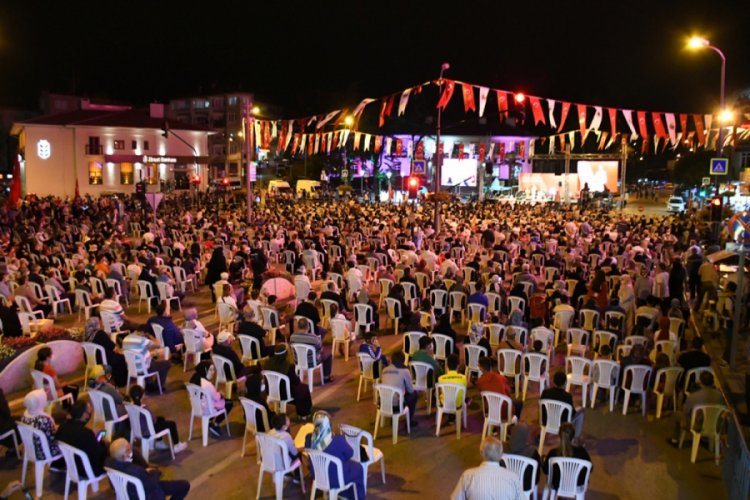 15 Temmuz'da Bursa İneg&ouml;l meydanları doldu