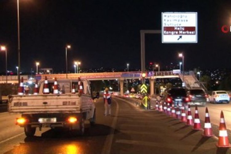 Hali&ccedil; K&ouml;pr&uuml;s&uuml;'ndeki tadilat işlemleri başladı