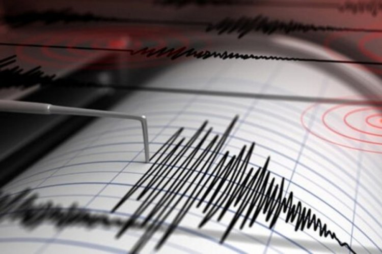 3.9 b&uuml;y&uuml;kl&uuml;ğ&uuml;nde deprem