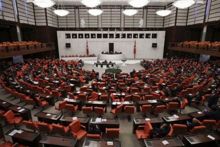 Milletvekillerine yeni &ccedil;ipli kimlik!