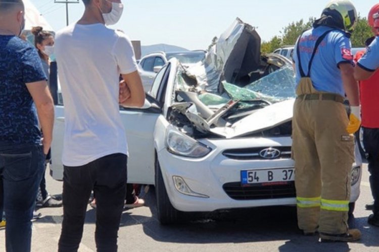 Kamyondan fırlayan teker can aldı