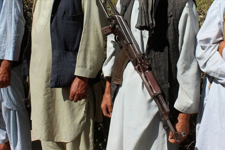 Afganistan'da Taliban saldırılarında son bir ayda 129 sivil &ouml;ld&uuml;r&uuml;ld&uuml;