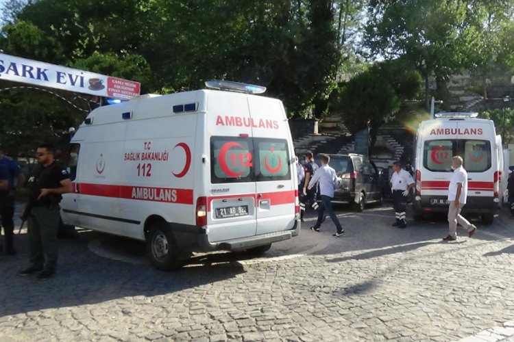 Diyarbakır'da, taşlı sopalı ihale kavgası