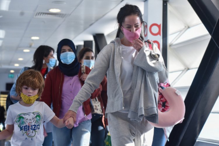 Antalya'da 1 g&uuml;nde 10 bin turist rekoru