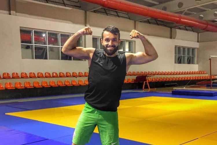 Kick boks sporcusu intihar etti