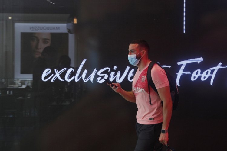 Fransa'da maske takma zorunluluğu bug&uuml;n başladı
