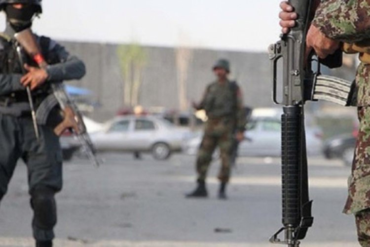 Afganistan'da intihar saldırısında 8 asker &ouml;ld&uuml;