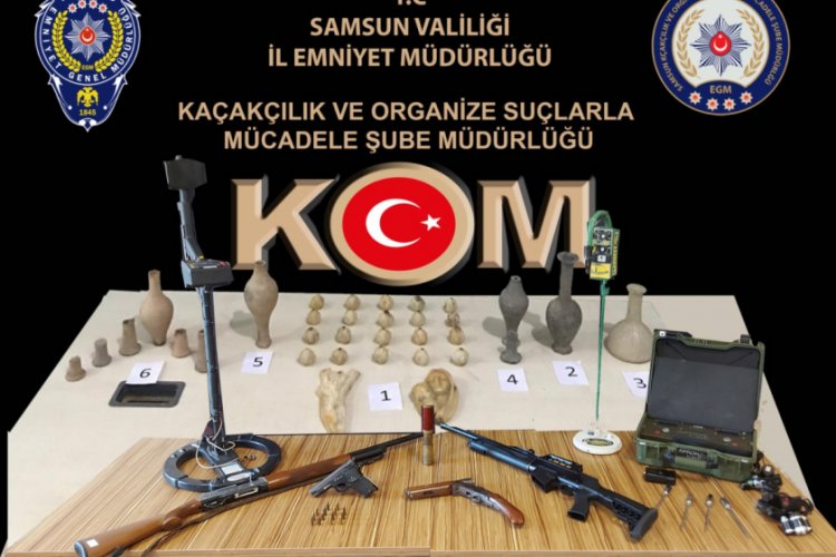 5 ilde tarihi eser ka&ccedil;ak&ccedil;ılığı operasyonu: 13 g&ouml;zaltı