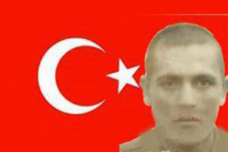 Kıbrıs şehidinin g&uuml;nl&uuml;ğ&uuml; okuyanları duygulandırıyor