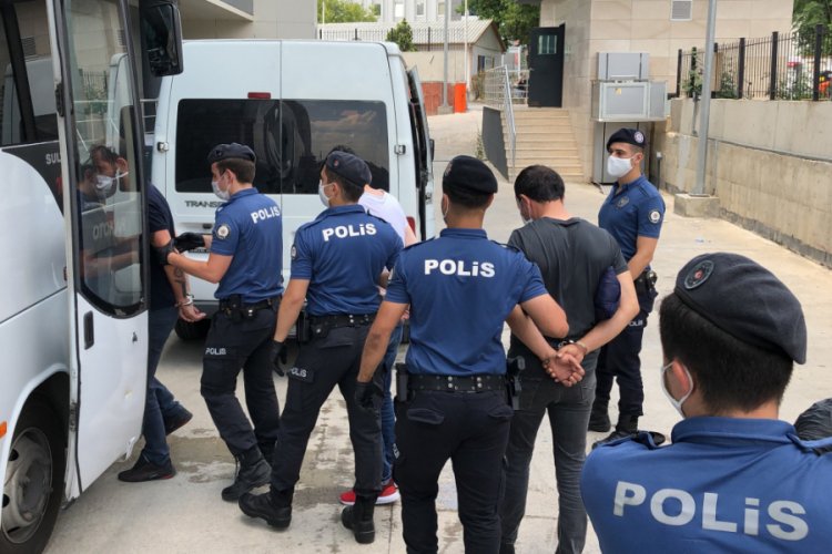 Bursa'daki uyuşturucu operasyonunda 8 kişi tutuklandı