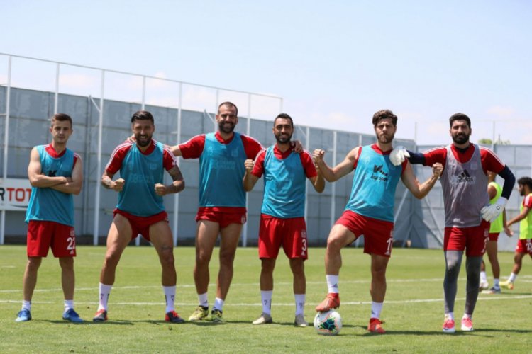 Sivasspor'da G&ouml;ztepe mesaisi
