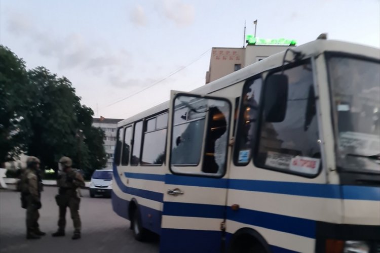 Ukrayna'da rehine krizi sona erdi