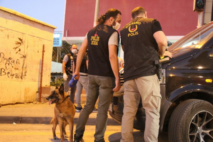 300 polis ile 'uyuşturucu madde' uygulaması