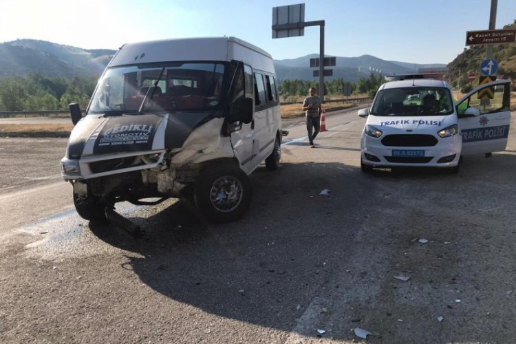 Kızılcahamam'da trafik kazası: 5 yaralı