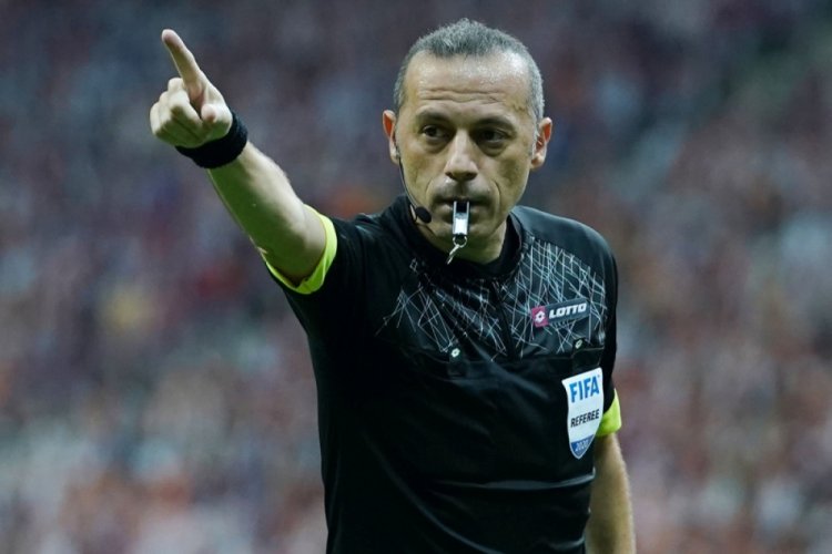 Kayserispor - Trabzonspor ma&ccedil;ında C&uuml;neyt &Ccedil;akır d&uuml;d&uuml;k &ccedil;alacak