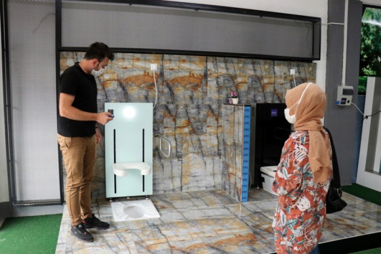 Sakarya'da gen&ccedil; m&uuml;hendisin &uuml;rettiği sistem tuvalet tarihinde ezber bozacak