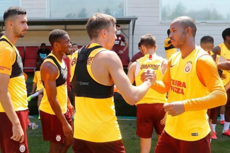 Galatasaray'da Mariano ile yollar ayrıldı