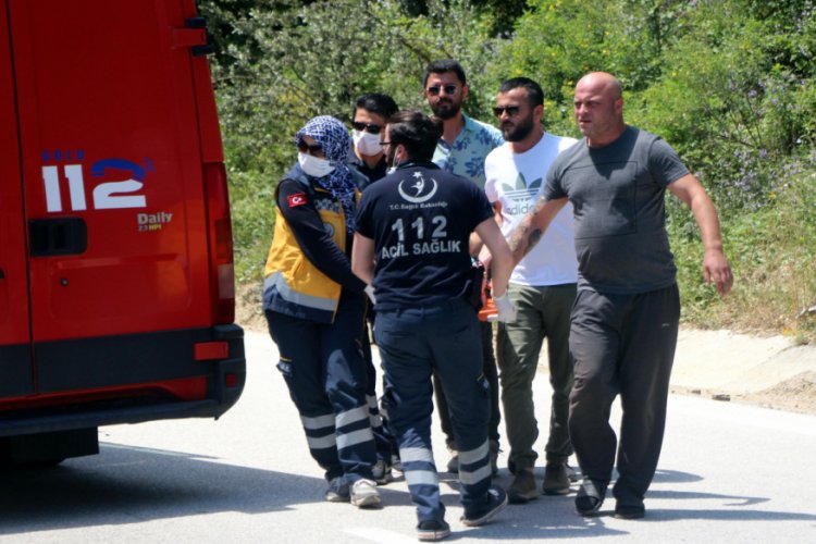 Abant yolunda kaza: 1'i bebek 6 yaralı