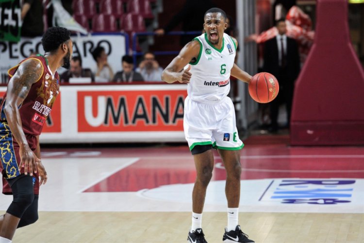 TOFAŞ, Semaj Christon ile anlaştı