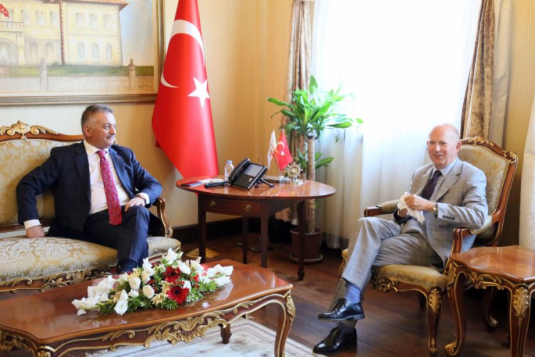İngiliz B&uuml;y&uuml;kel&ccedil;i Chilcott: T&uuml;rkiye'deki korona &ouml;nlemleriyle ilgili ş&uuml;phemiz yok