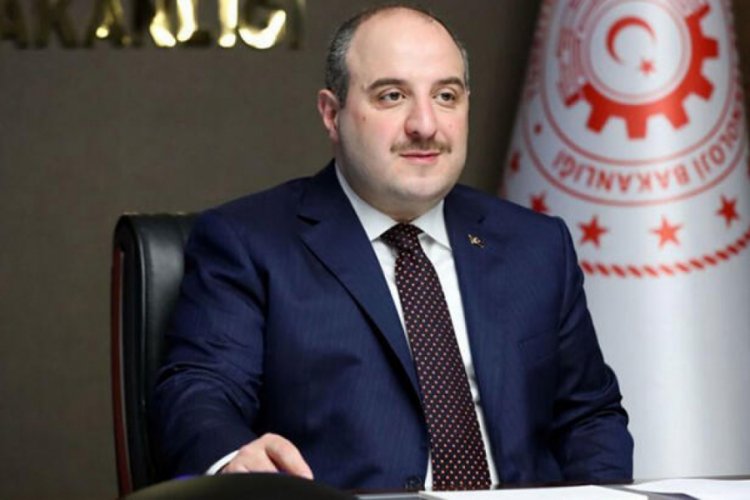 Bakan Varank temel atma t&ouml;reninde a&ccedil;ıkladı: Son 3 ayda bir ilk!