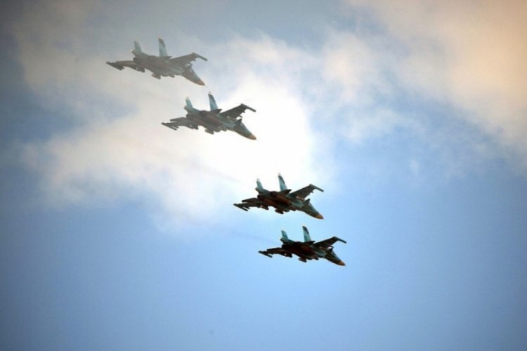 Rus savaş uçakları, Karadeniz üzerinde keşif uçuşu yaptı