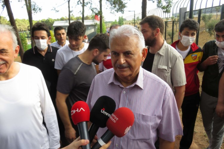 Binali Yıldırım: Ayasofya'nın tekrar ibadete a&ccedil;ılması b&uuml;t&uuml;n İslam alemi i&ccedil;in &ouml;nemli bir karar