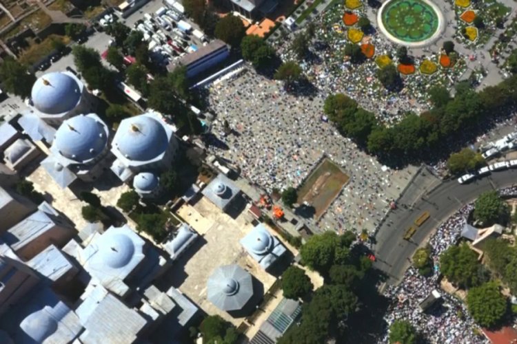 Ayasofya Camii'nde son durum havadan fotoğraflandı... Girişler durduruldu!