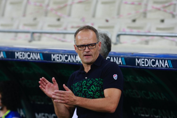 Bursaspor Teknik Direktörü Buz: Süper Lig'e çıkmak istiyoruz