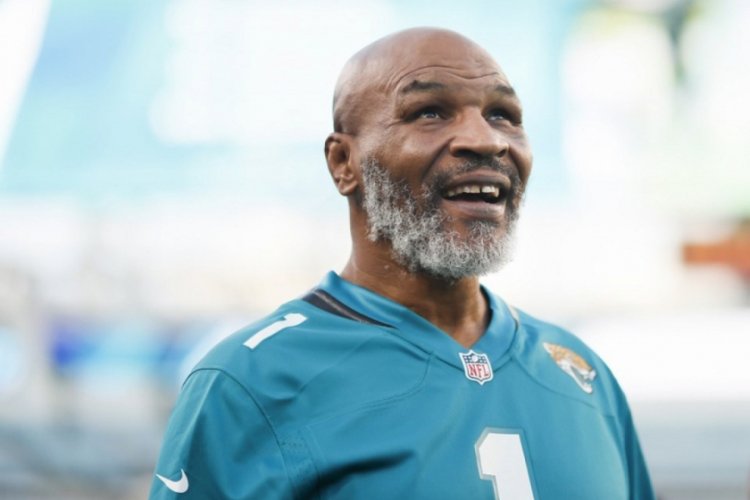 Mike Tyson 15 yıl sonra ringe dönüyor