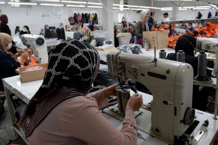 Tokat'ta &uuml;retilen ayakkabılar 50 &uuml;lkeye satılıyor