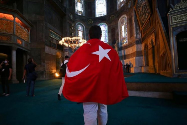 Ayasofya-i Kebir Cami-i Şerifi'ndeki cuma namazı Amerikan basınında yankı buldu