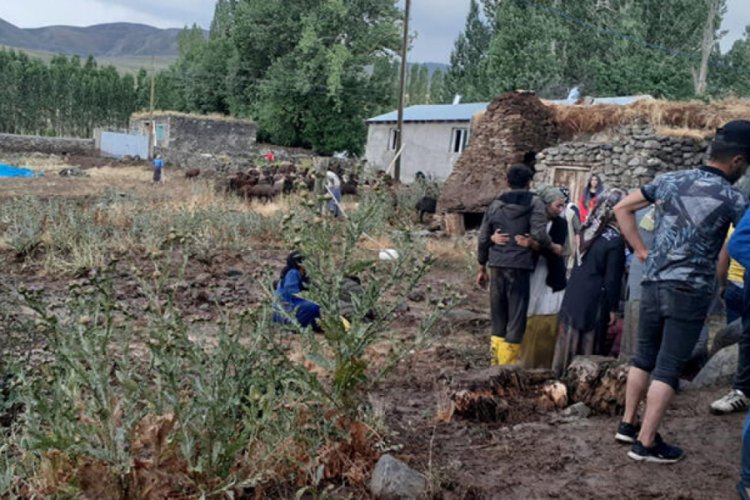 Ağrı'da sel felaketi can aldı