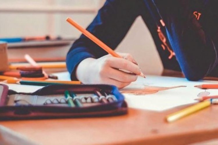 ABD Hastalık Kontrol ve &Ouml;nleme Merkezi'nden 'okullar yaz sonu a&ccedil;ılabilir' tavsiyesi