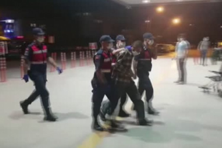 Bursa'da kardeşini tabancayla vurarak &ouml;ld&uuml;ren kişi, saklandığı ormanda yakalandı