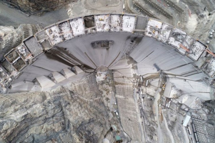 Yusufeli Barajı'nda 220 metreye ulaşıldı