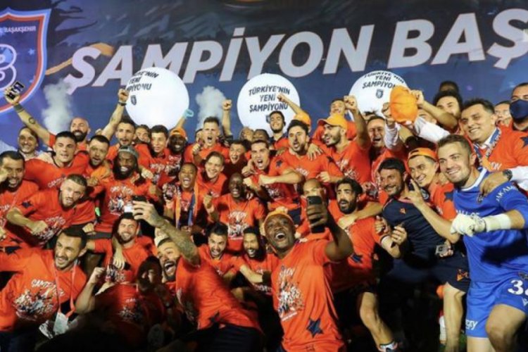 Şampiyon Başakşehir kupasına yarın kavuşuyor