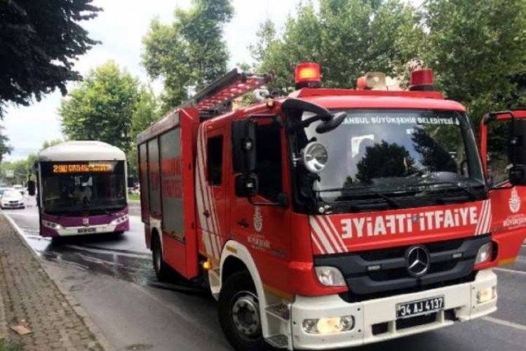 Yolcu otob&uuml;s&uuml;nde yangın!