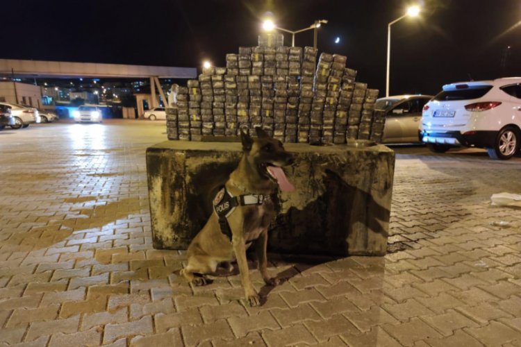Yakıt deposunda 104 kilo eroin ele ge&ccedil;irildi