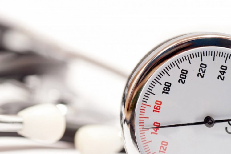 Karantinada y&uuml;zde 5'lik kilo artışı, kalp hastalıkları a&ccedil;ısından risk oluşturuyor