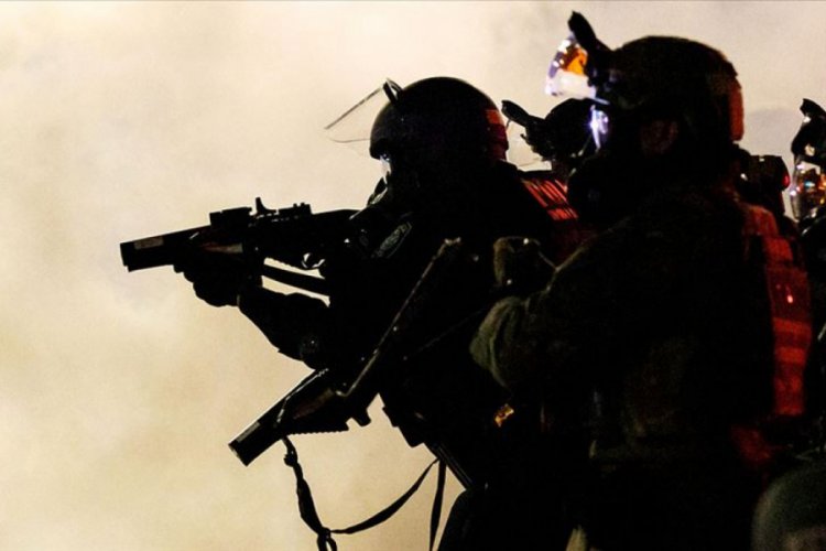 ABD'de polis şiddetine karşı devam eden protestolarda 1 kişi vuruldu