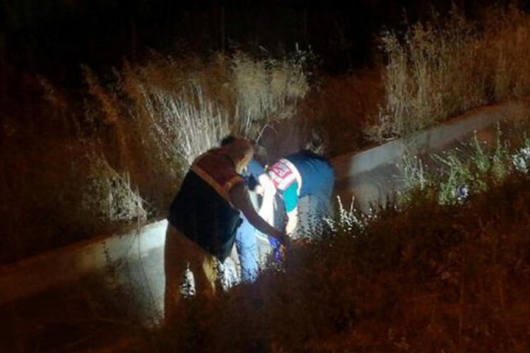 Su kanalında erkek cesedi bulundu, darp izine rastlandı