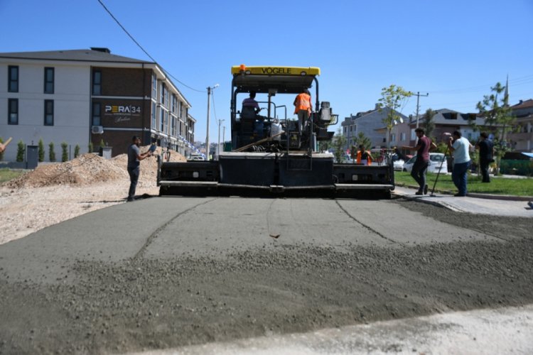 Bursa'da beton yol uygulaması şehrin t&uuml;m noktalarına yayılıyor