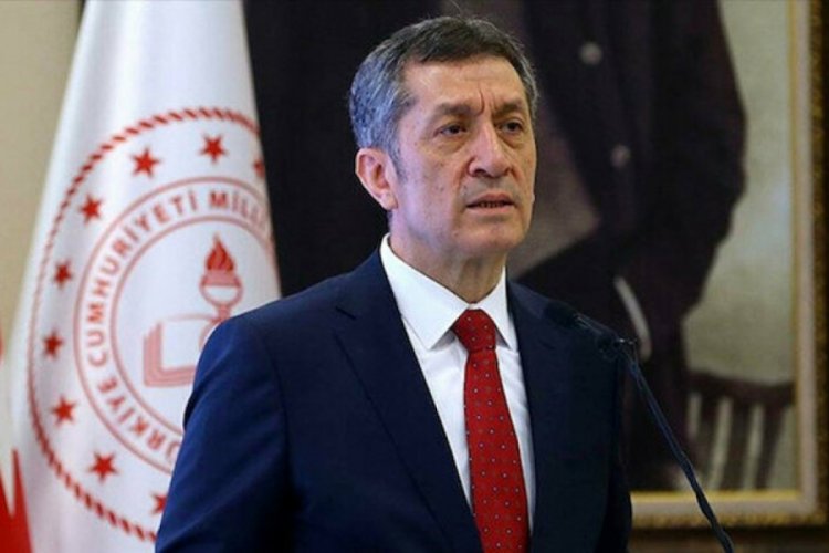 Bakan Sel&ccedil;uk'tan &ouml;ğrencilere '&uuml;niversite tercihleri' &ouml;nerisi