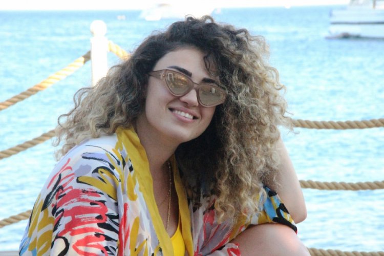Dilan &Ccedil;ıtak hayatındaki en b&uuml;y&uuml;k pişmanlığını a&ccedil;ıkladı