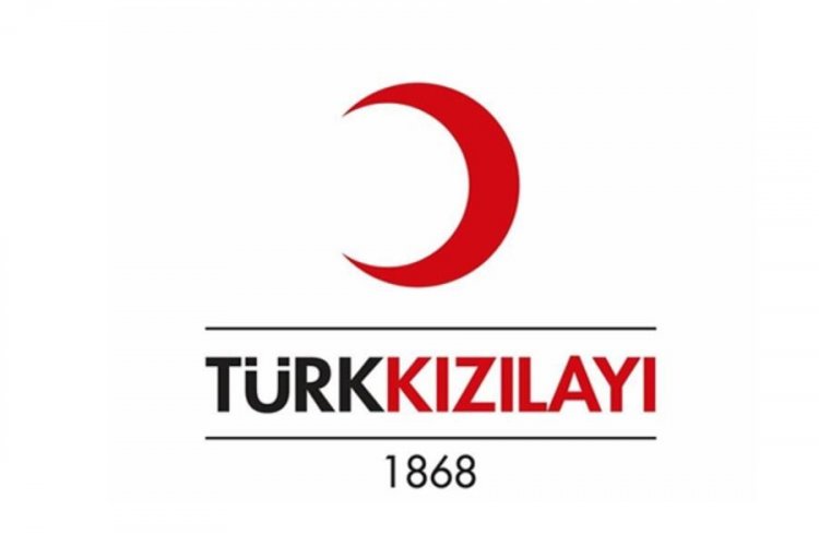 T&uuml;rk Kızılay'dan Bursa İneg&ouml;l'de 90 &ccedil;ocuğa bayramlık yardımı